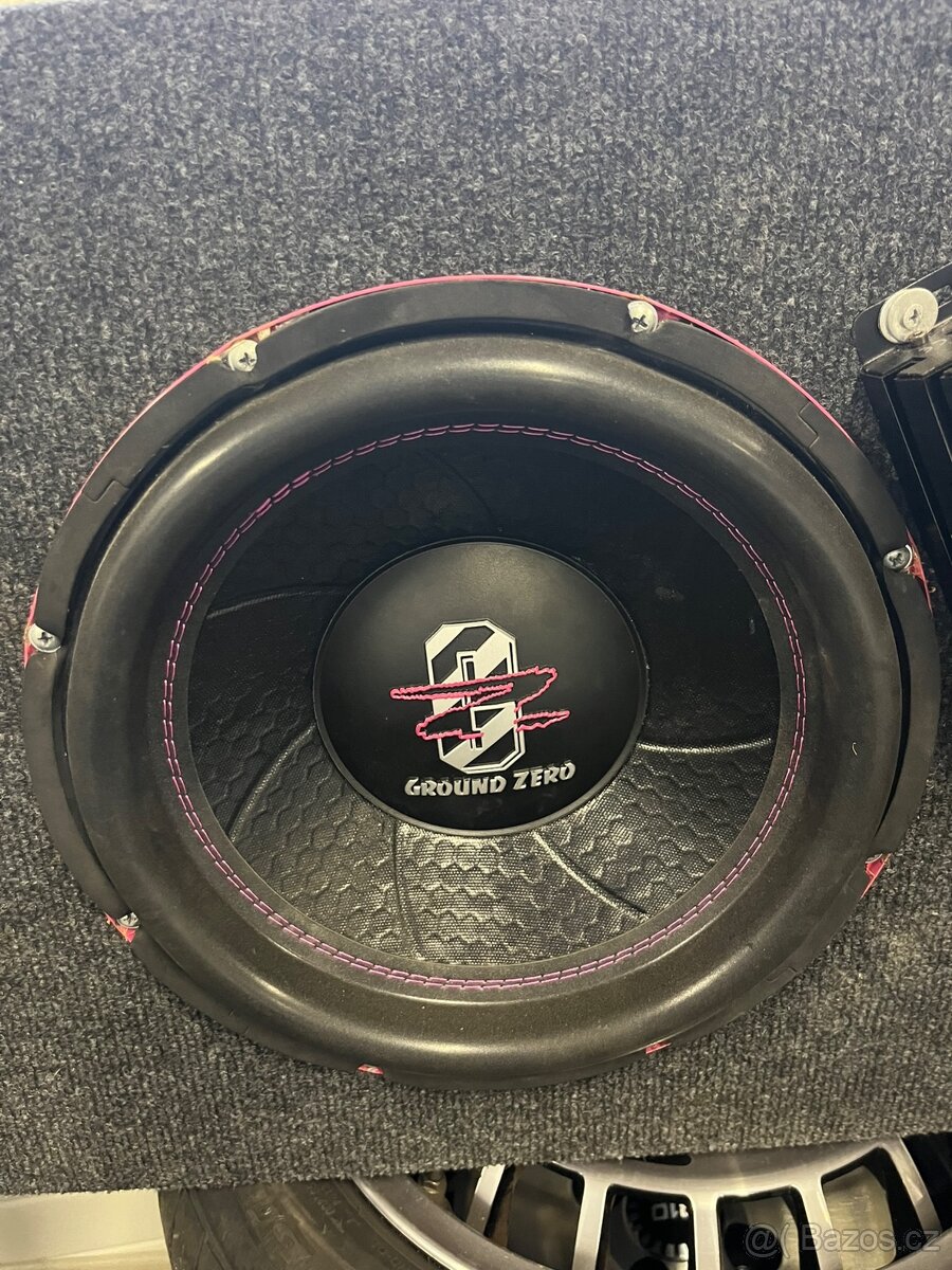 SUBWOOFER GROUND ZERO VČ. ZESILOVAČE CRUNCH