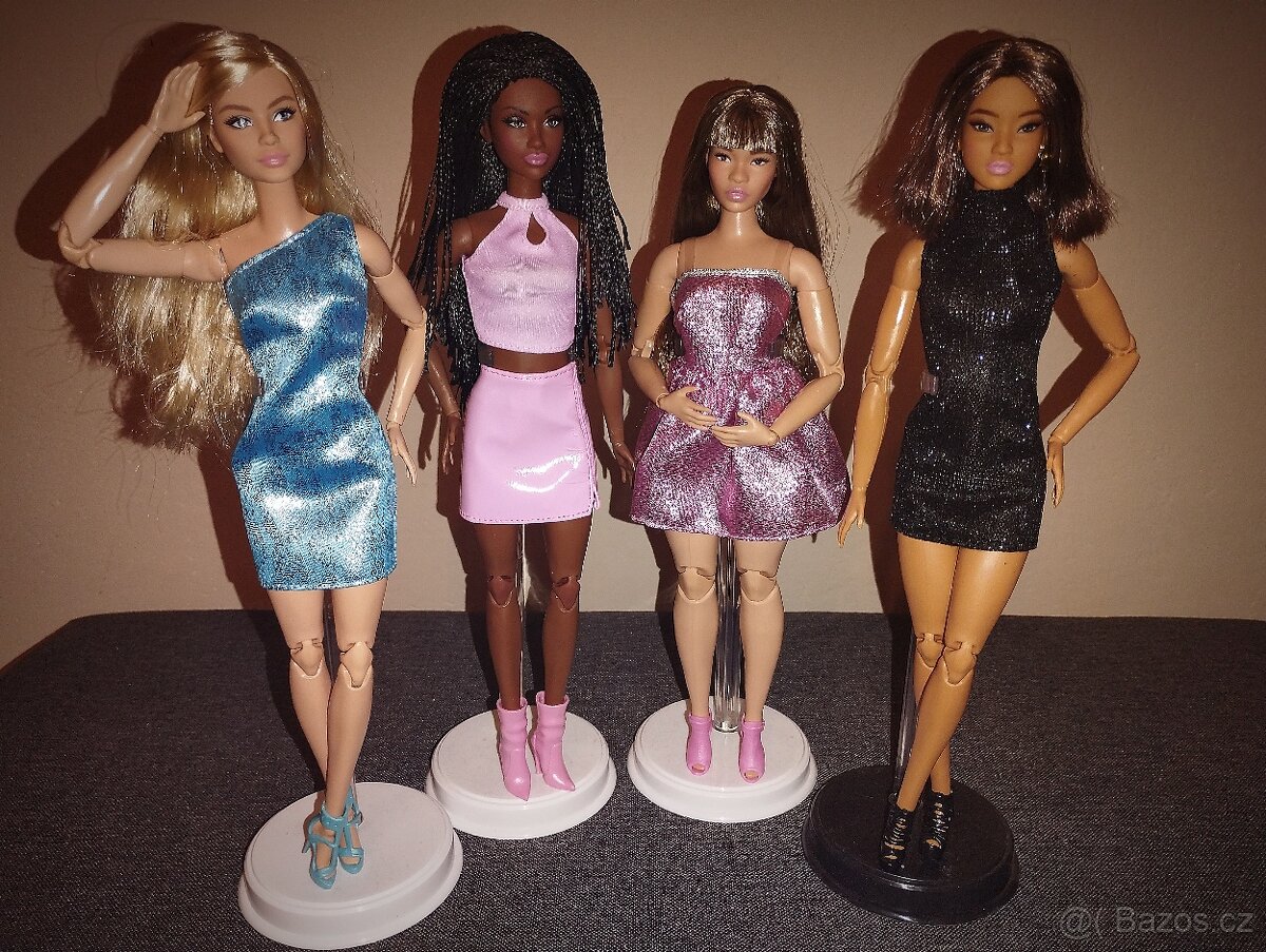 Barbie Looks a Barbie Basics