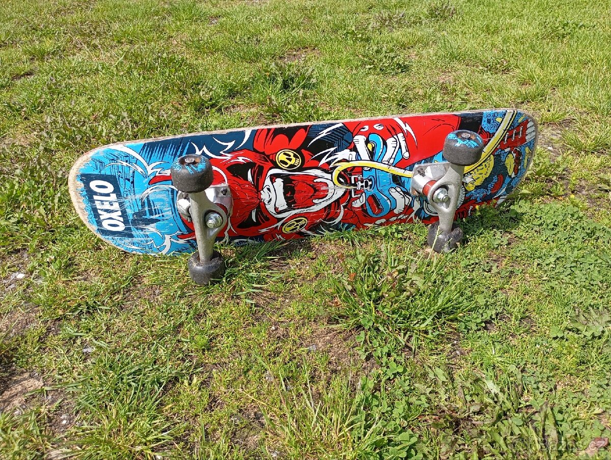 Skateboard
