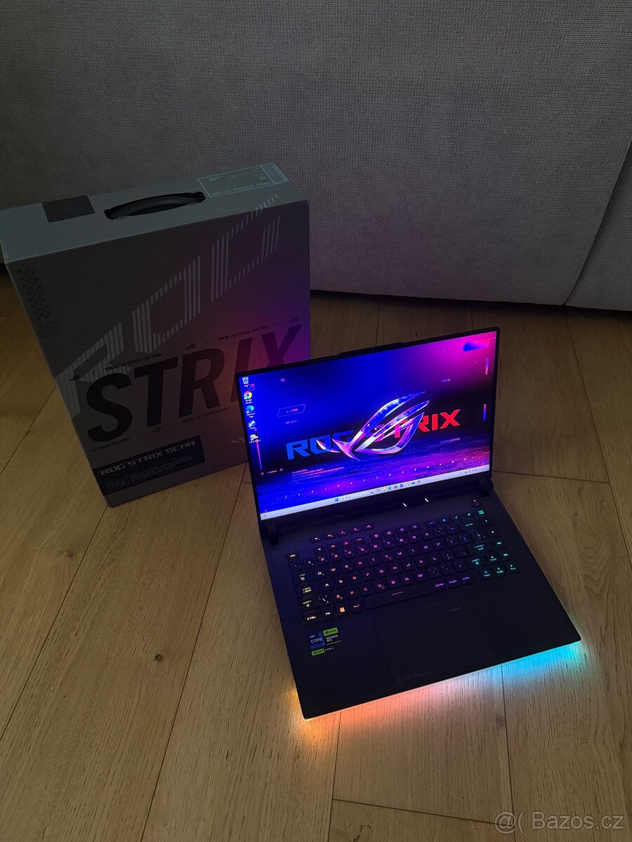240Hz_MiniLED_RTX4080_32GB_i9-13980HX_Asus Rog Strix