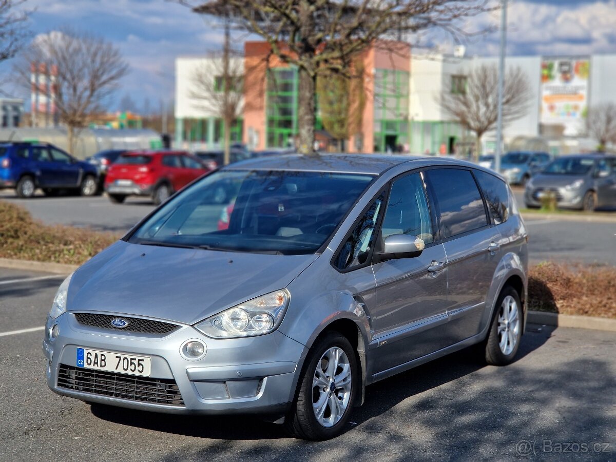 Ford S-Max 2,5t 162kw + Zimní sada pneu