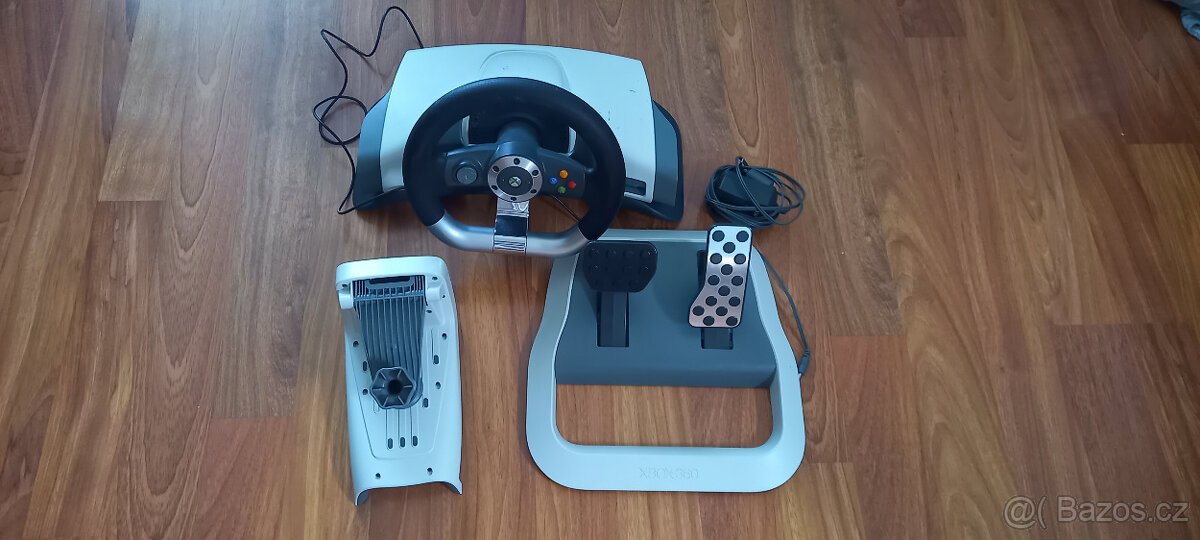 Microsoft Xbox 360 Wireless Racing Whee