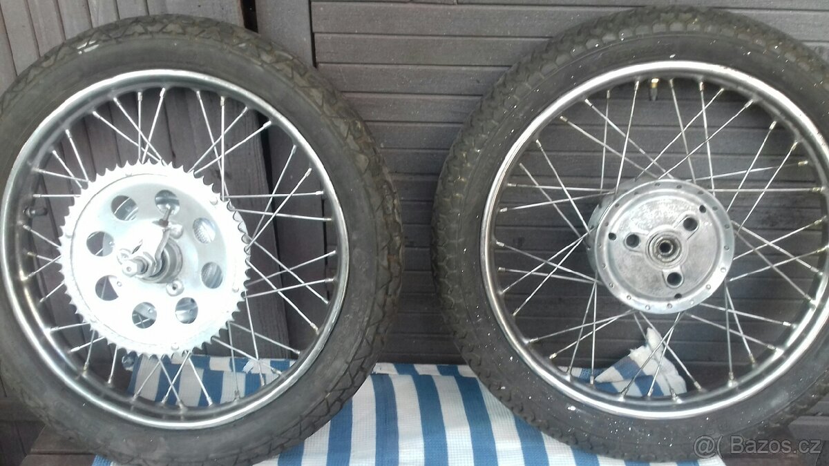 Jawa pionyr