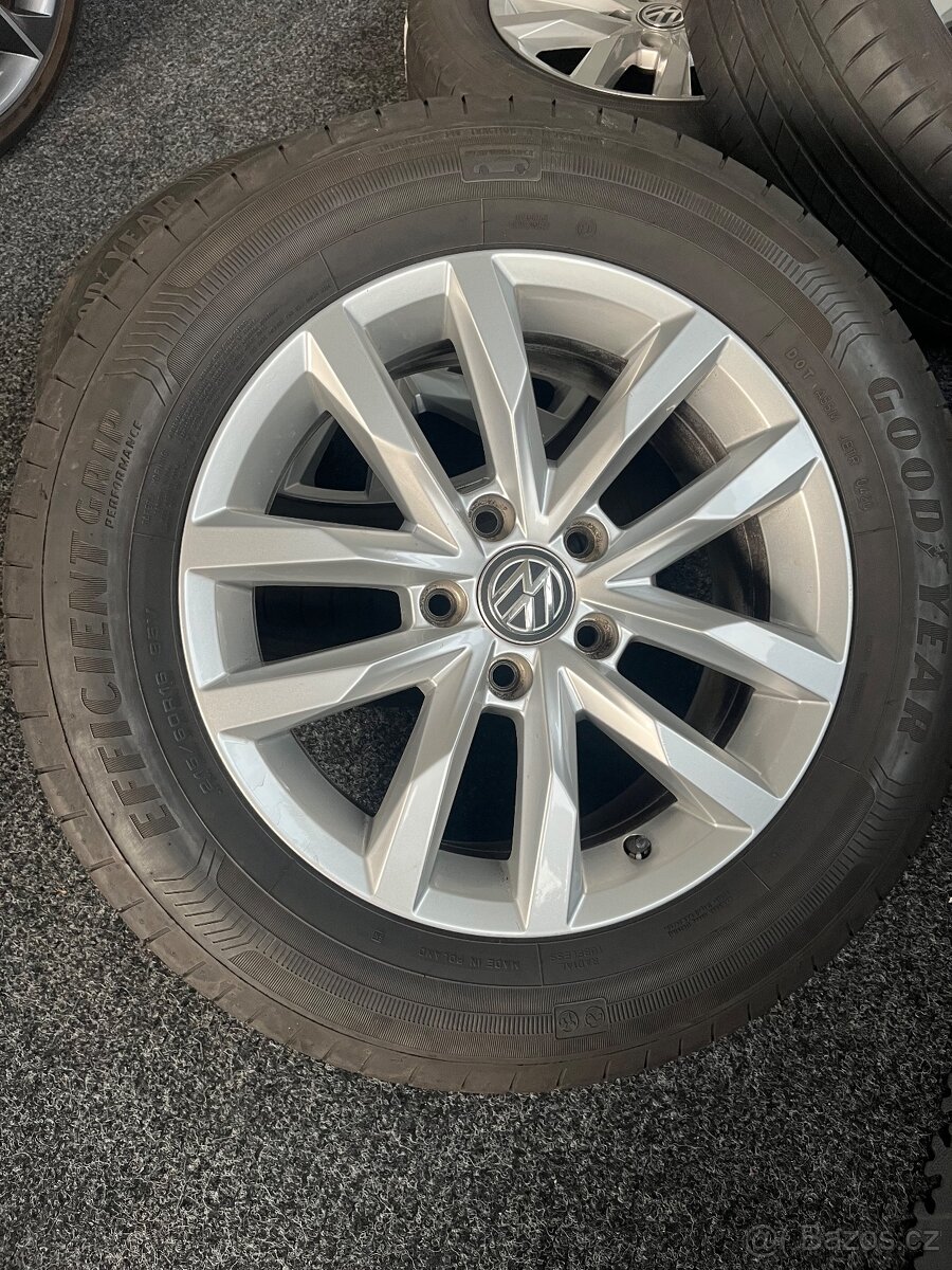 ALU VW 5x112 R16 Sepang + 215/60 R16 Letní