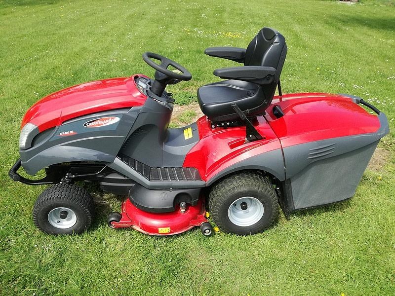 🟩Zahradnà traktor CASTELGARDEN 220 HD XTY – jako nový, se z