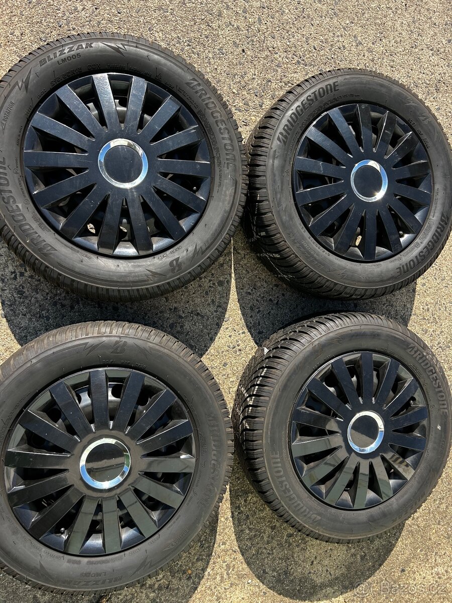Škoda Superb 3, VW Passat b8 , 215/60/16 zimní sada