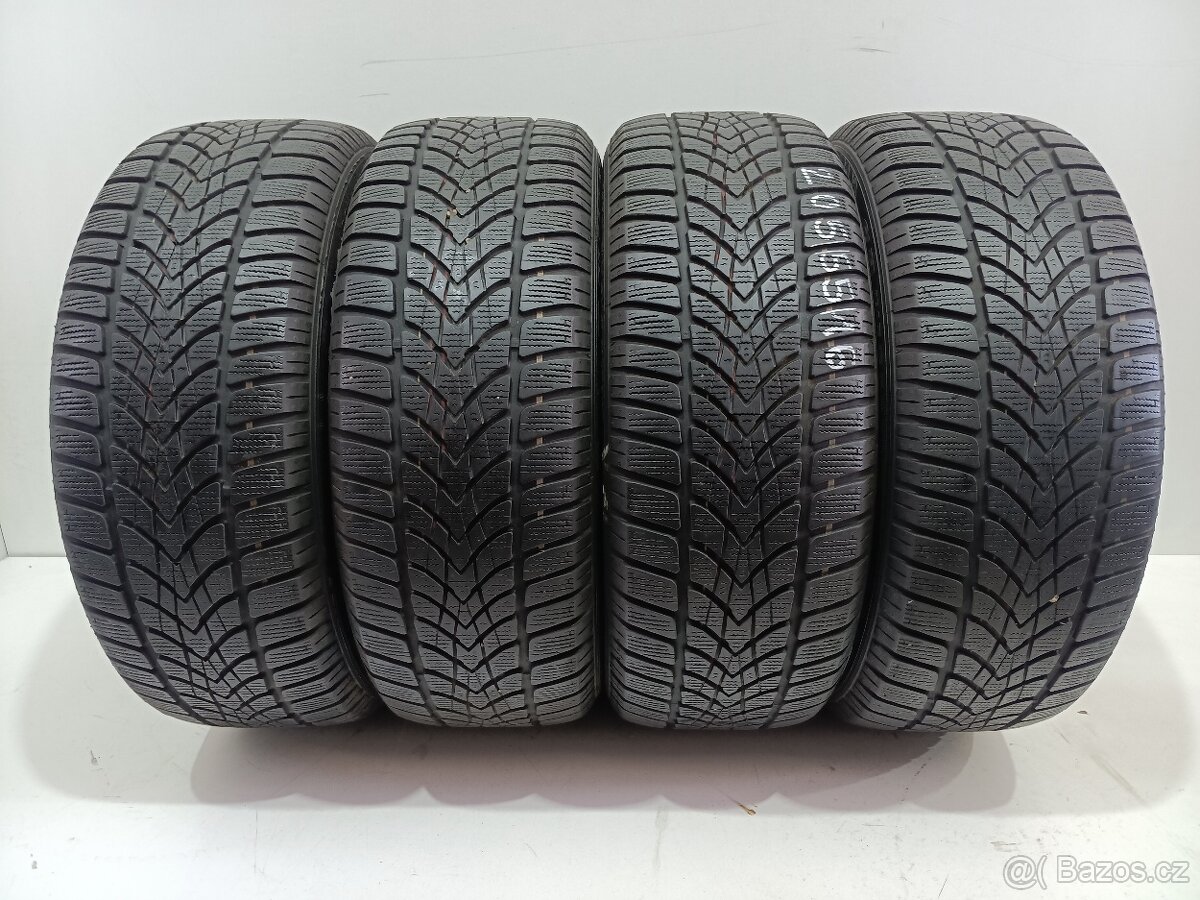 Zimní pneu 205/55/16 Dunlop