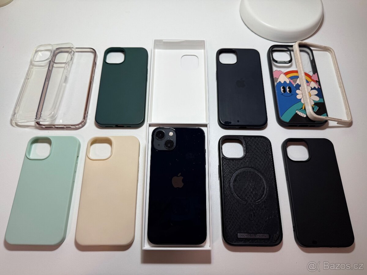 IPhone 13 128GB + 9 krytů