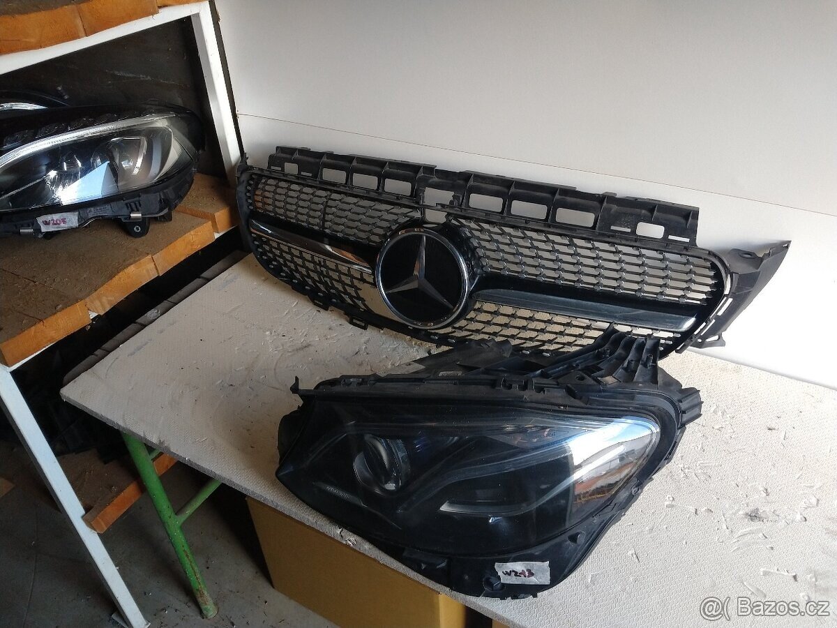 Mercedes W213  MULTIBEAM LED světlo k opravě A2139064704