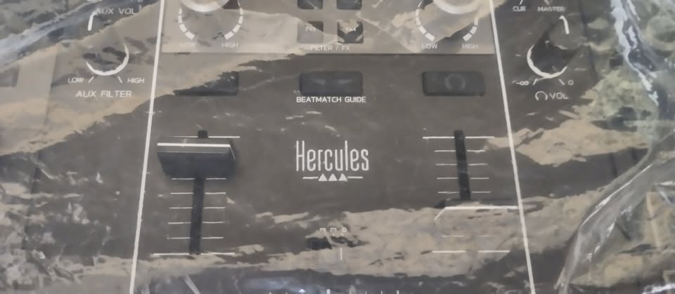 Dj kontrolér Hercules 500