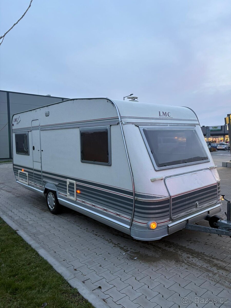 LMC LUX520T