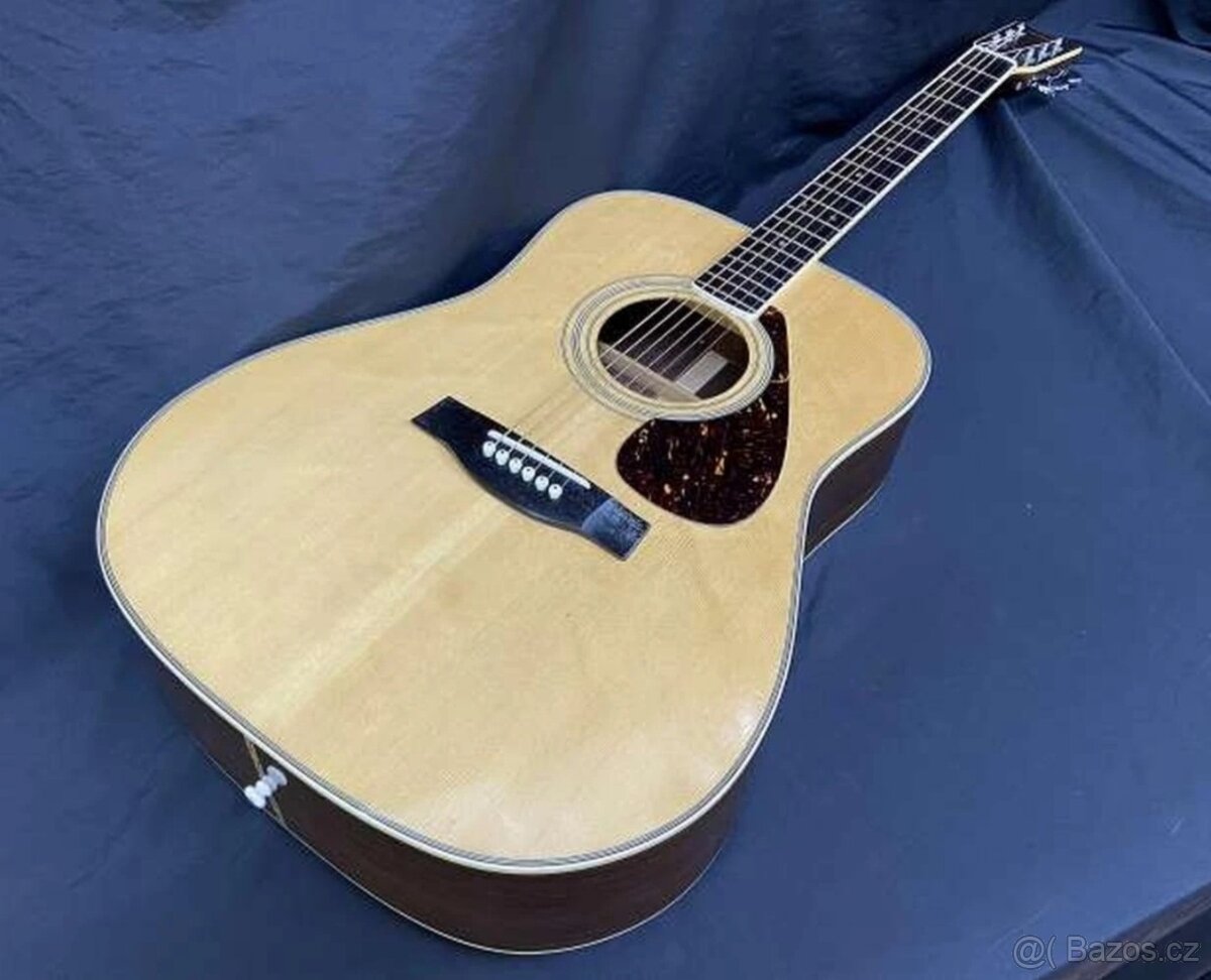 WESTERNOVÁ KYTARA YAMAHA FG 301 - 1975