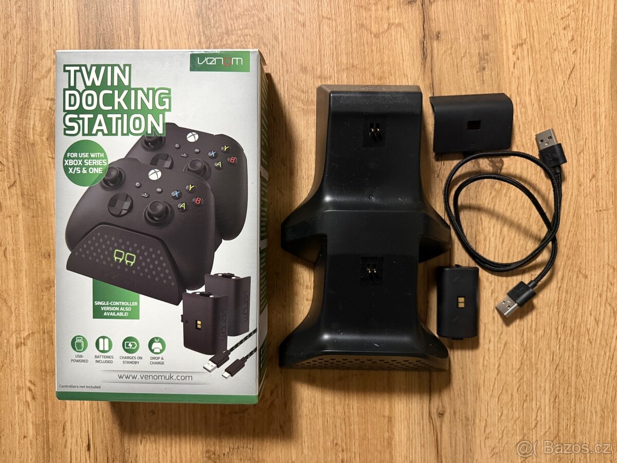 Nabíjecí stanice VENOM pro ovladače XBOX