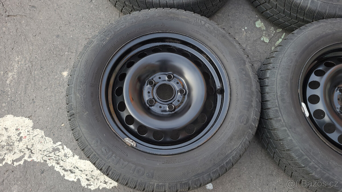 Pěkná zimní kola 15" 5x112 ET43 Octavia 3 + Golf 7