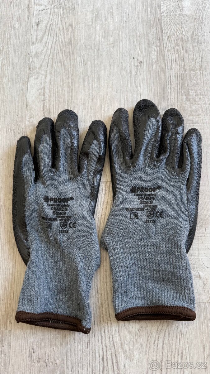 Pracovní rukavice šedé zimní vel. 9