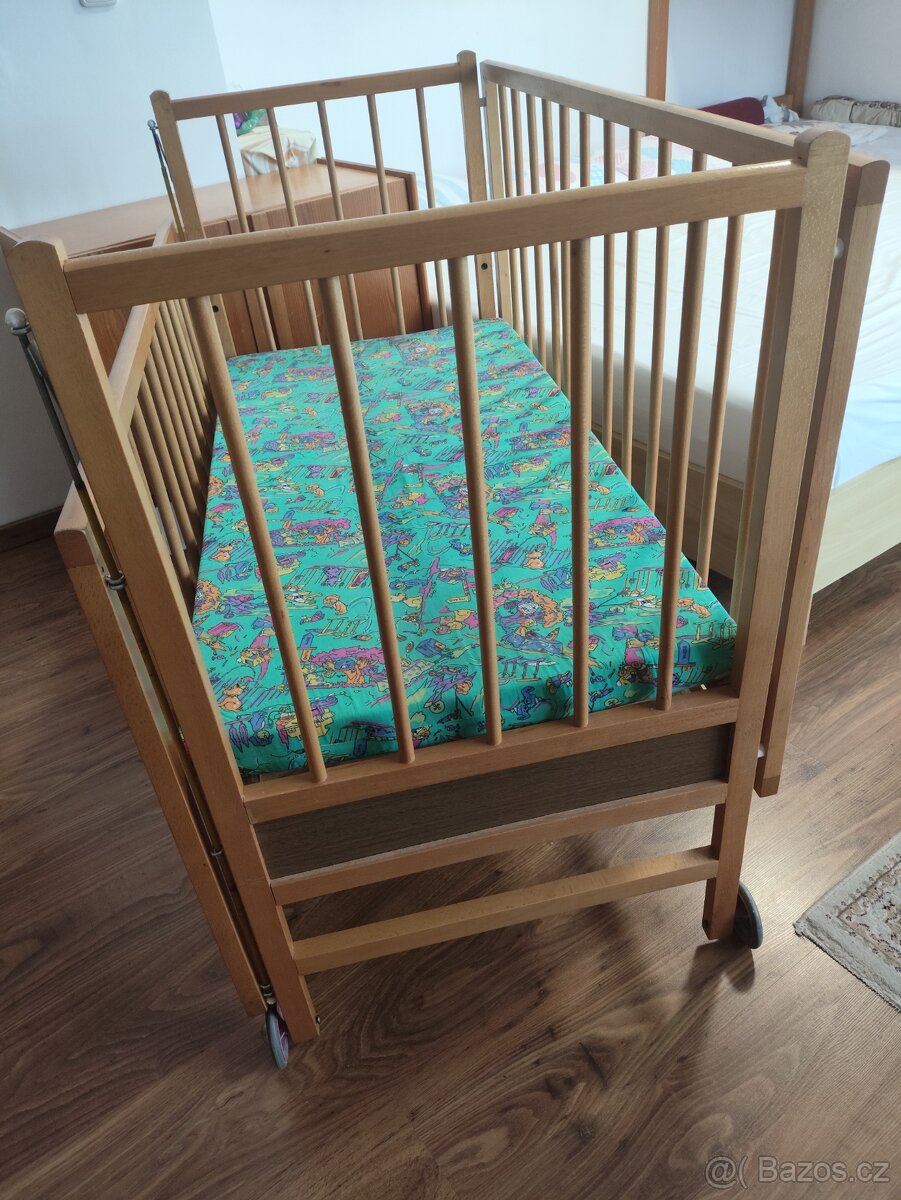 Dětská postýlka