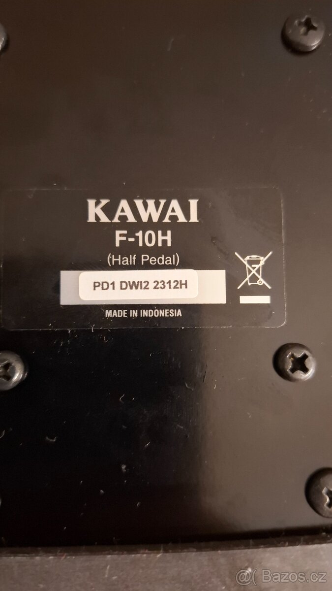 Pedál k digitálnímu klavíru Kawai F-10H