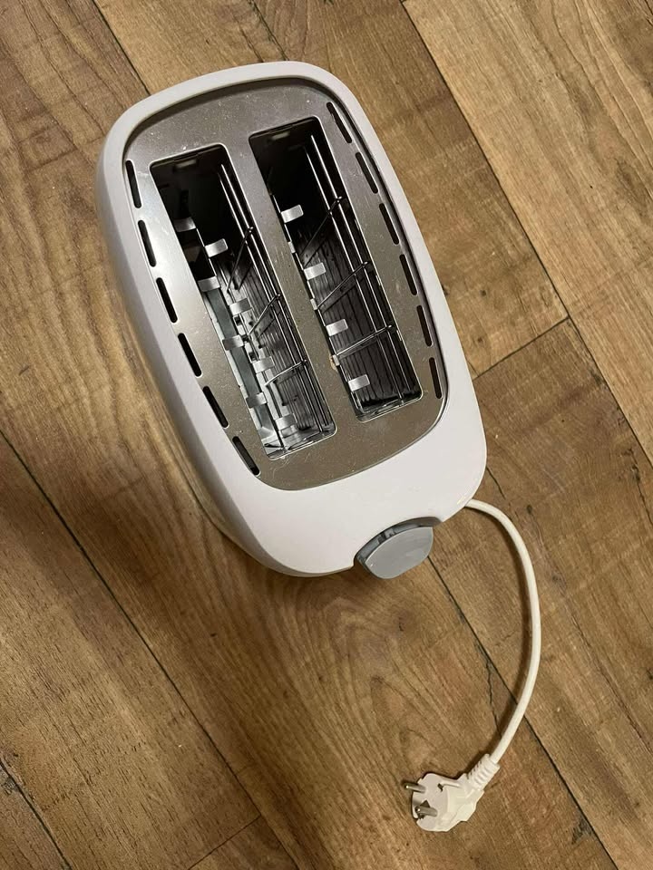 Topinkovač SENCOR – plně funkční