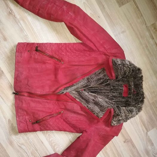 Kožená bunda vínová