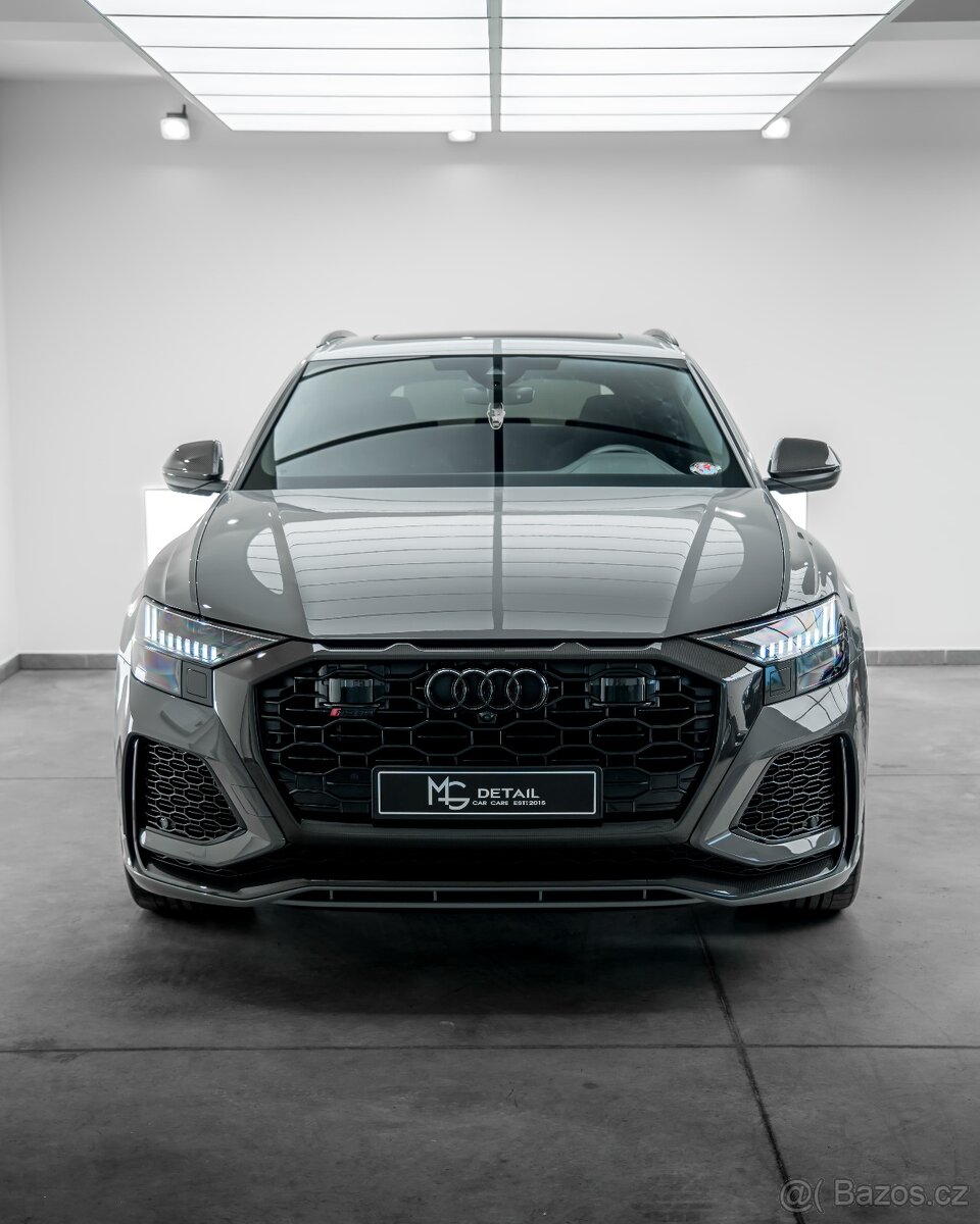 Audi RSQ8 SUV 441kw Automat-Carbon