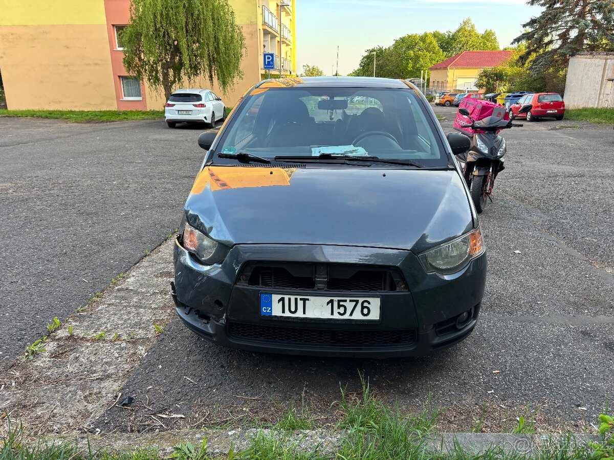 Mitsubishi Colt 2008