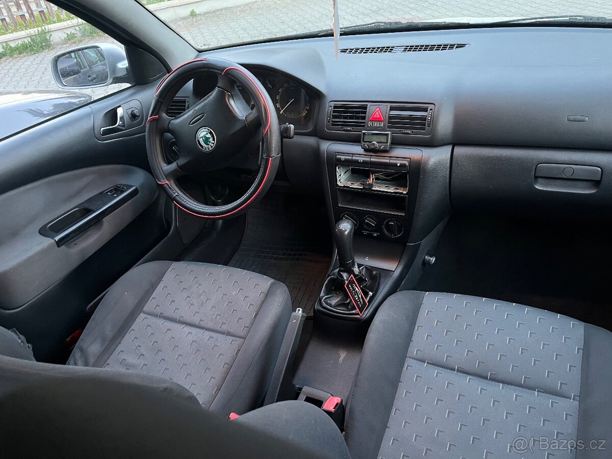 Octavia 1.9tdi 74kw klima funguje