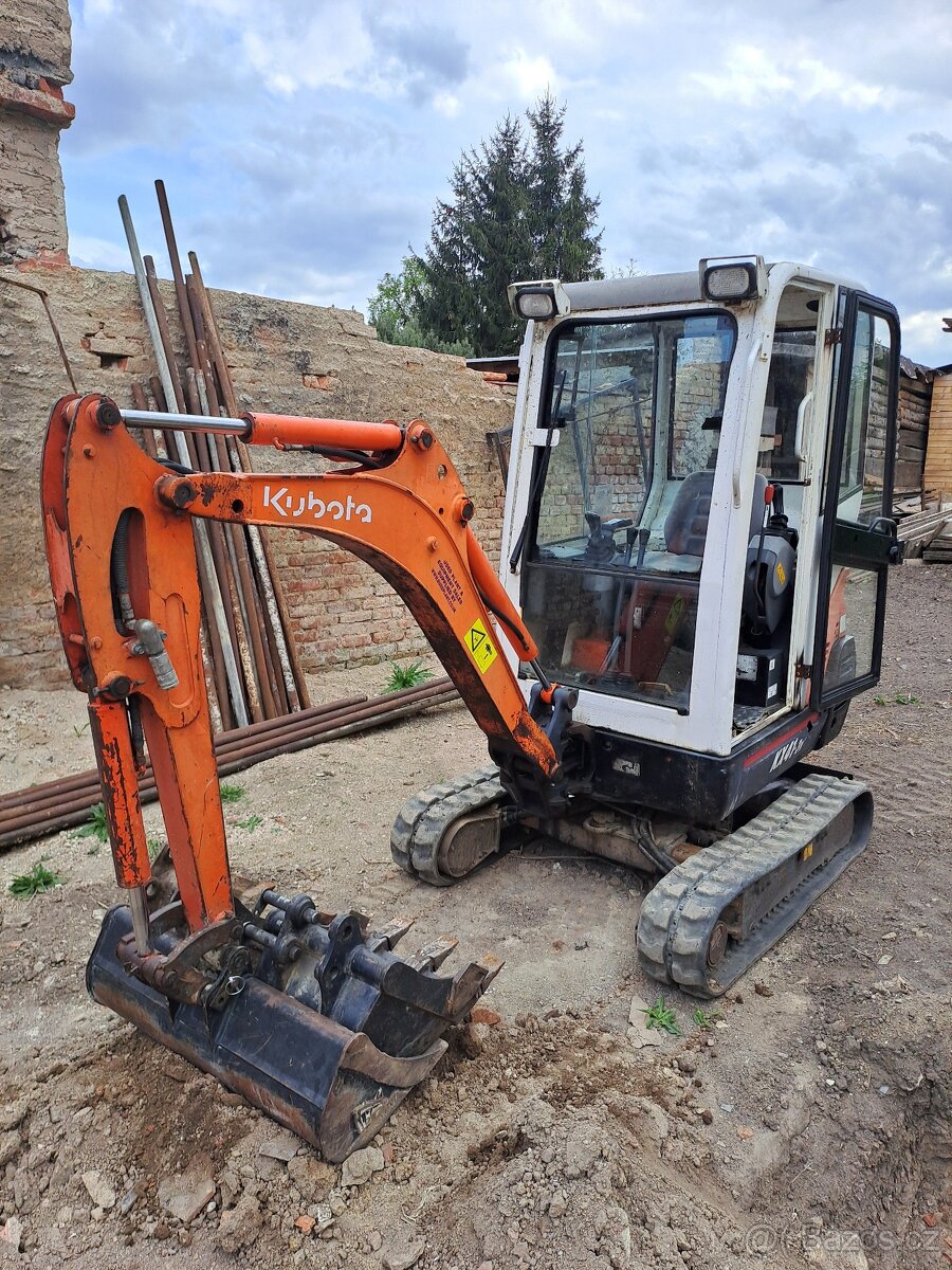 Minibagr Kubota kx41-3v / rok výroby 2012 / 3 lžíce