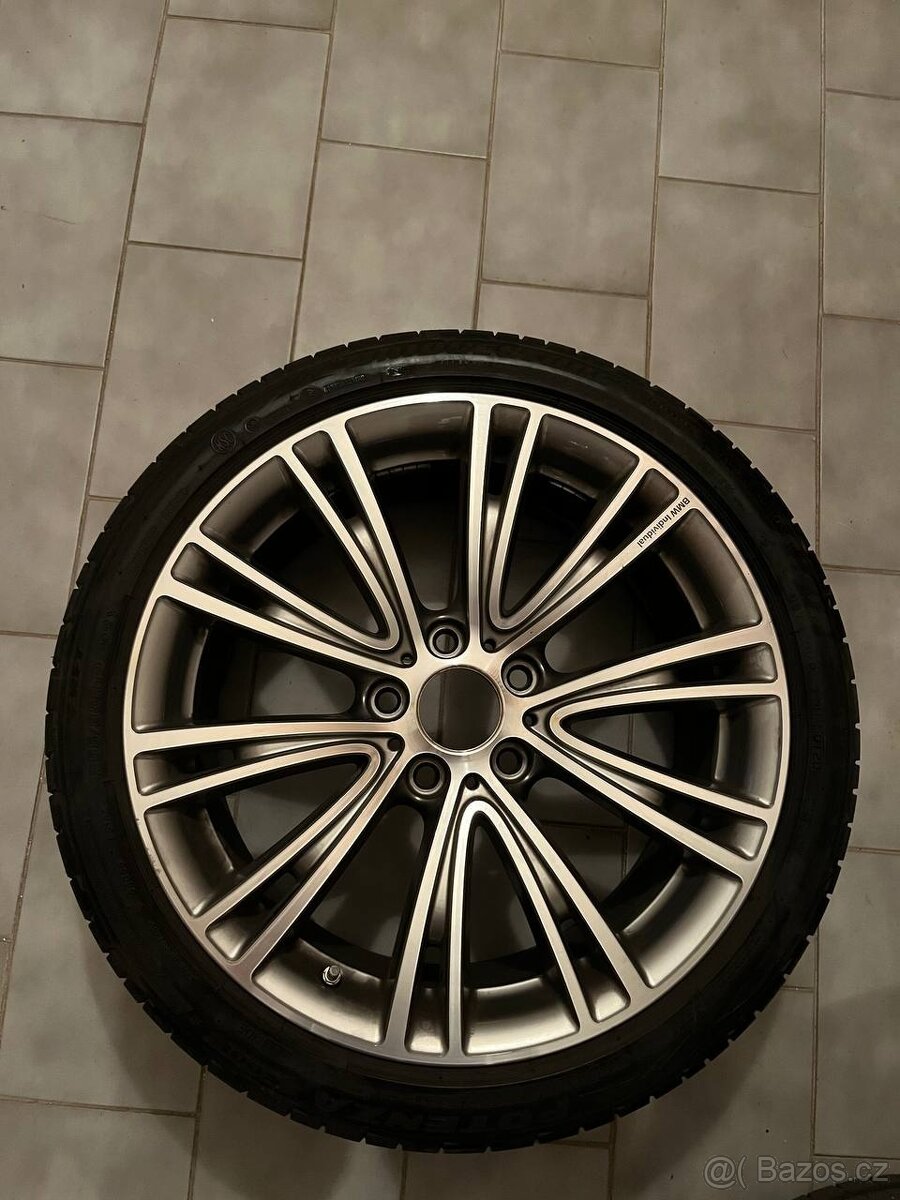Letní kola s disky (Individual) pro BMW R19, 5x120