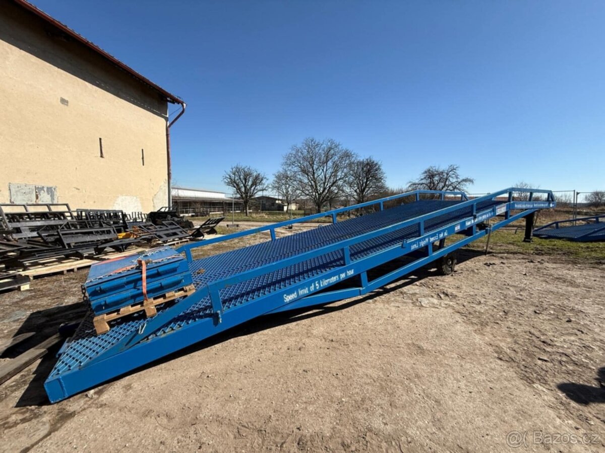 Nakládací rampa , nájezdová rampa 10 t