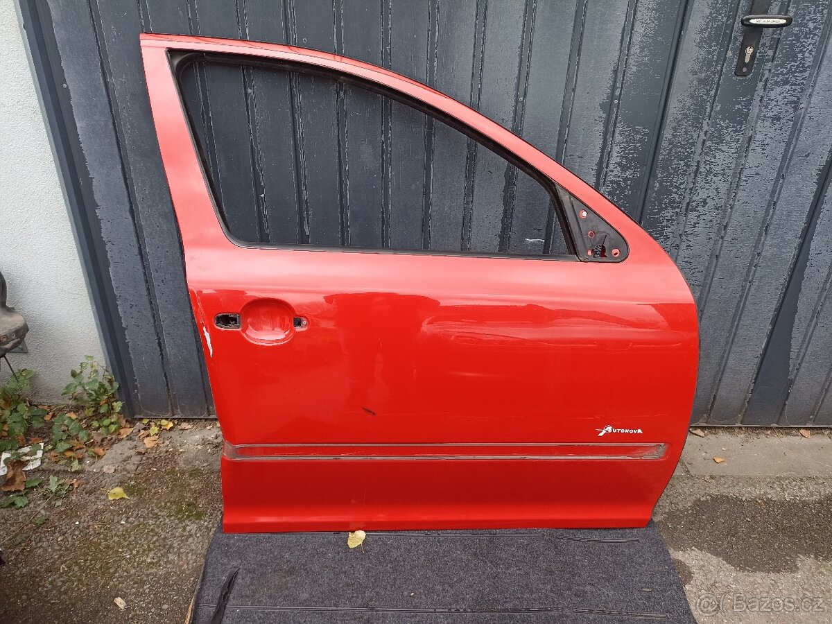 Škoda Octavia 1.9 TDi pravé dveře