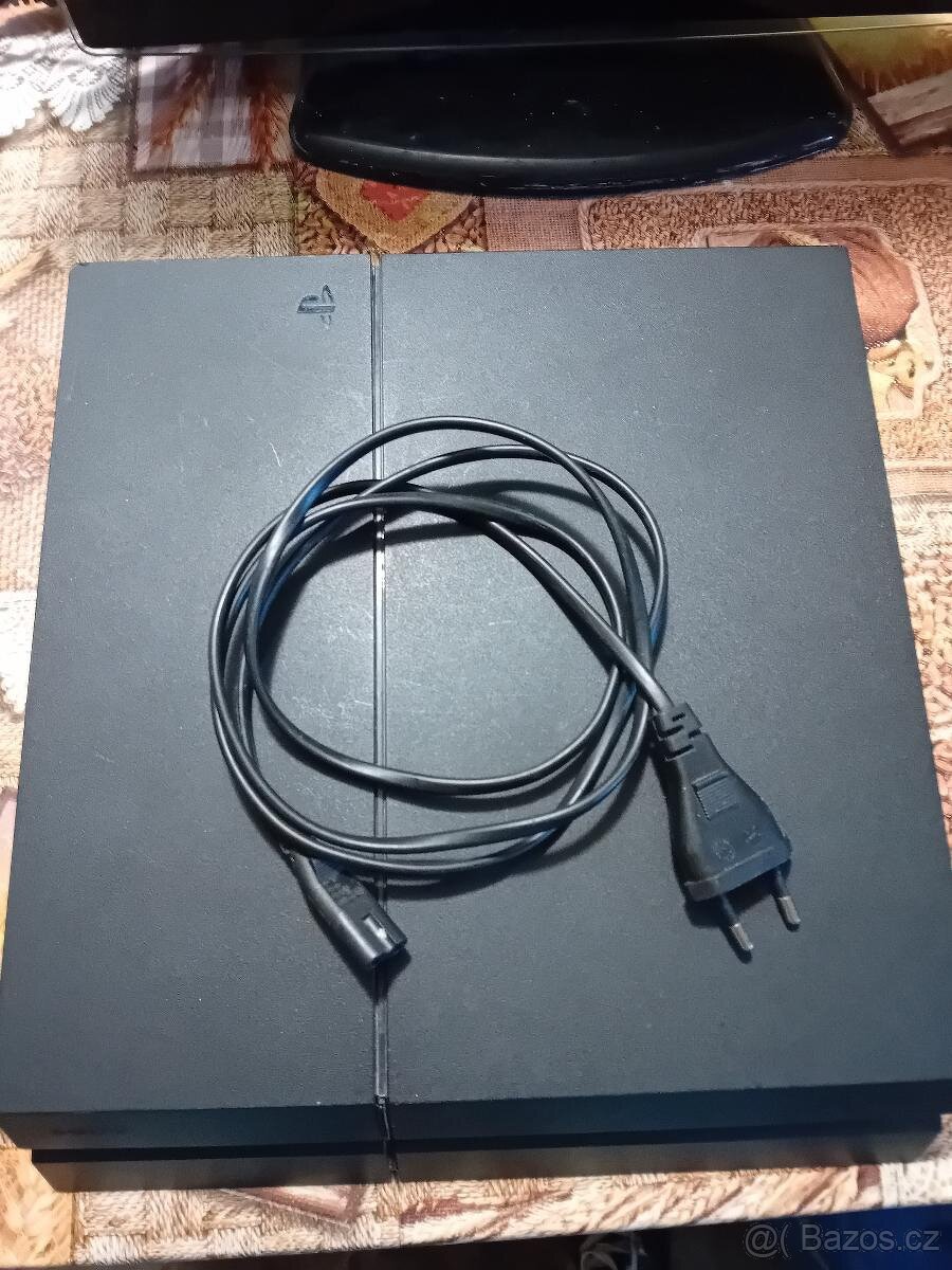 PS4