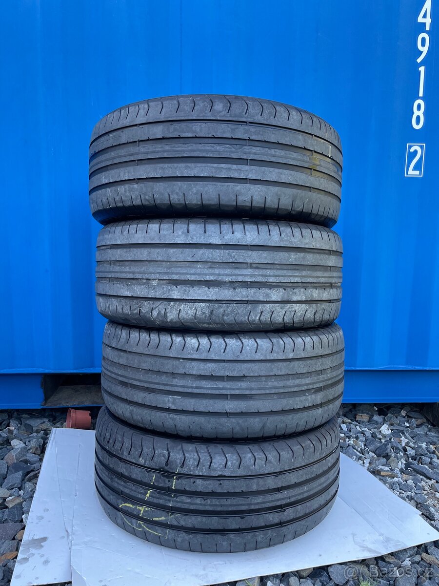 Letní pneu 235/45 R18 98Y (0621)