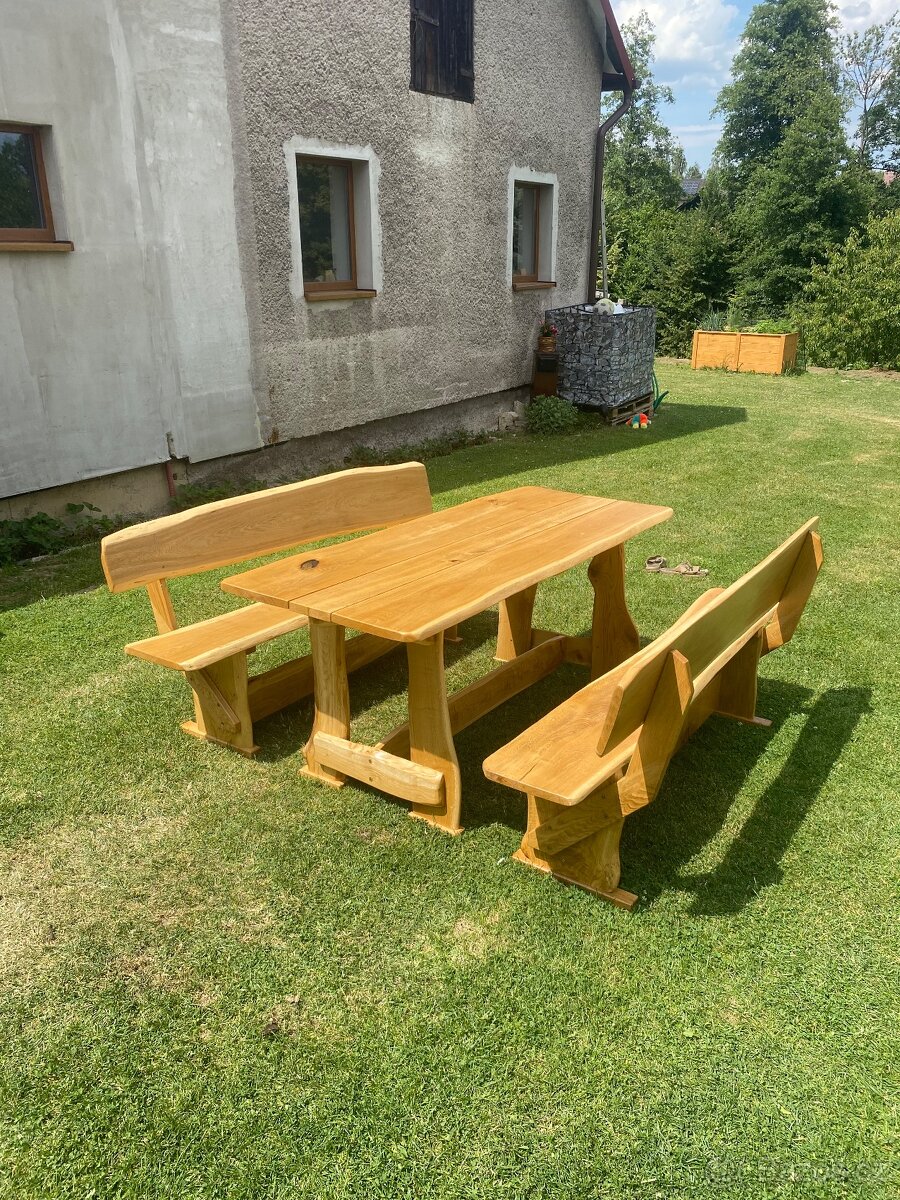 Zahradní set z masivního dřeva