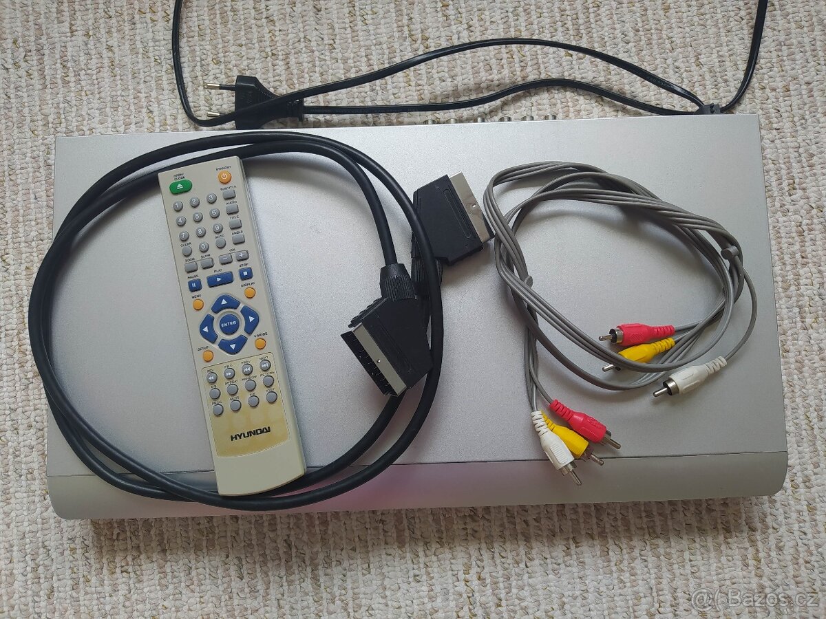 DVD přehrávač Hyundai DV5X308