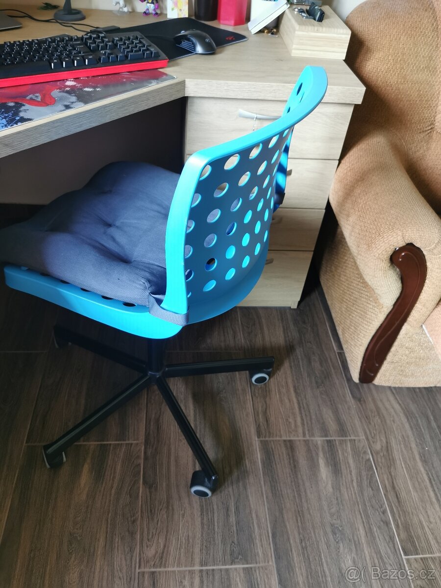 Dětské židle