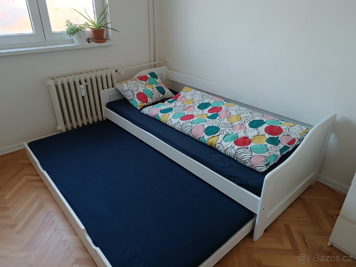 Rozkládací postel/pohovka