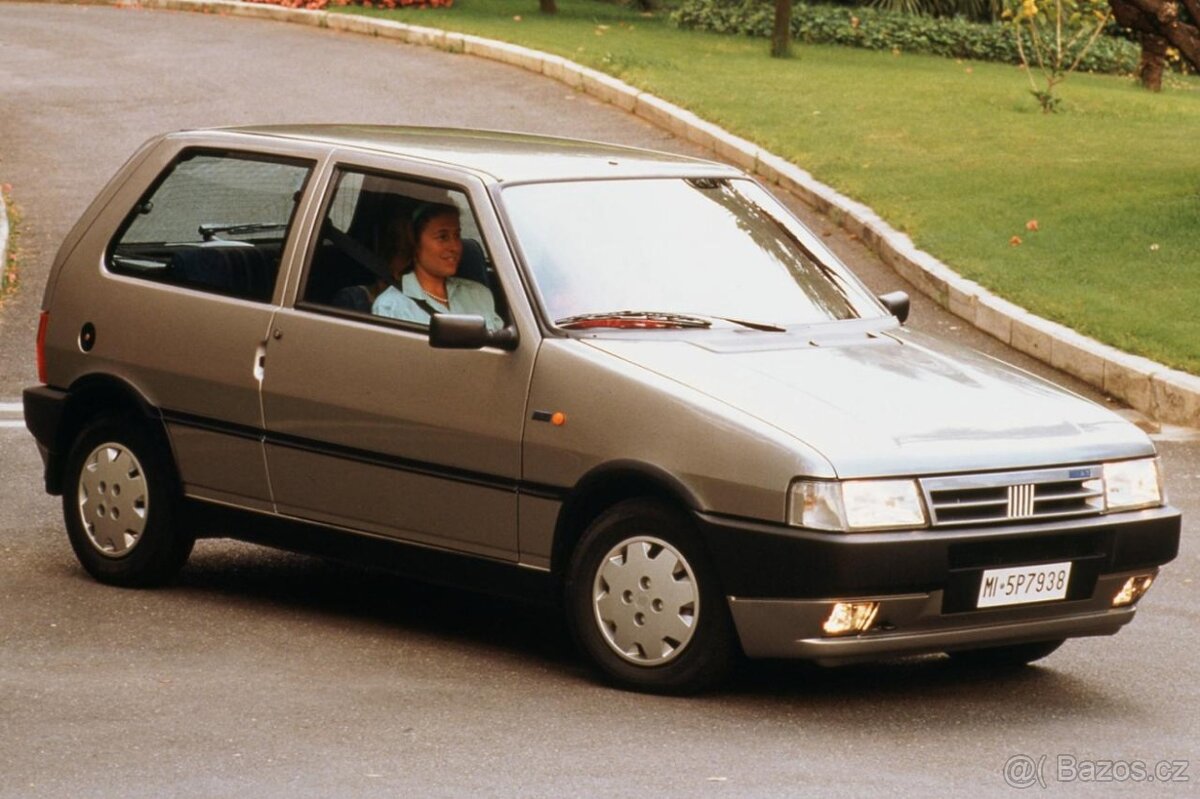 FIAT UNO