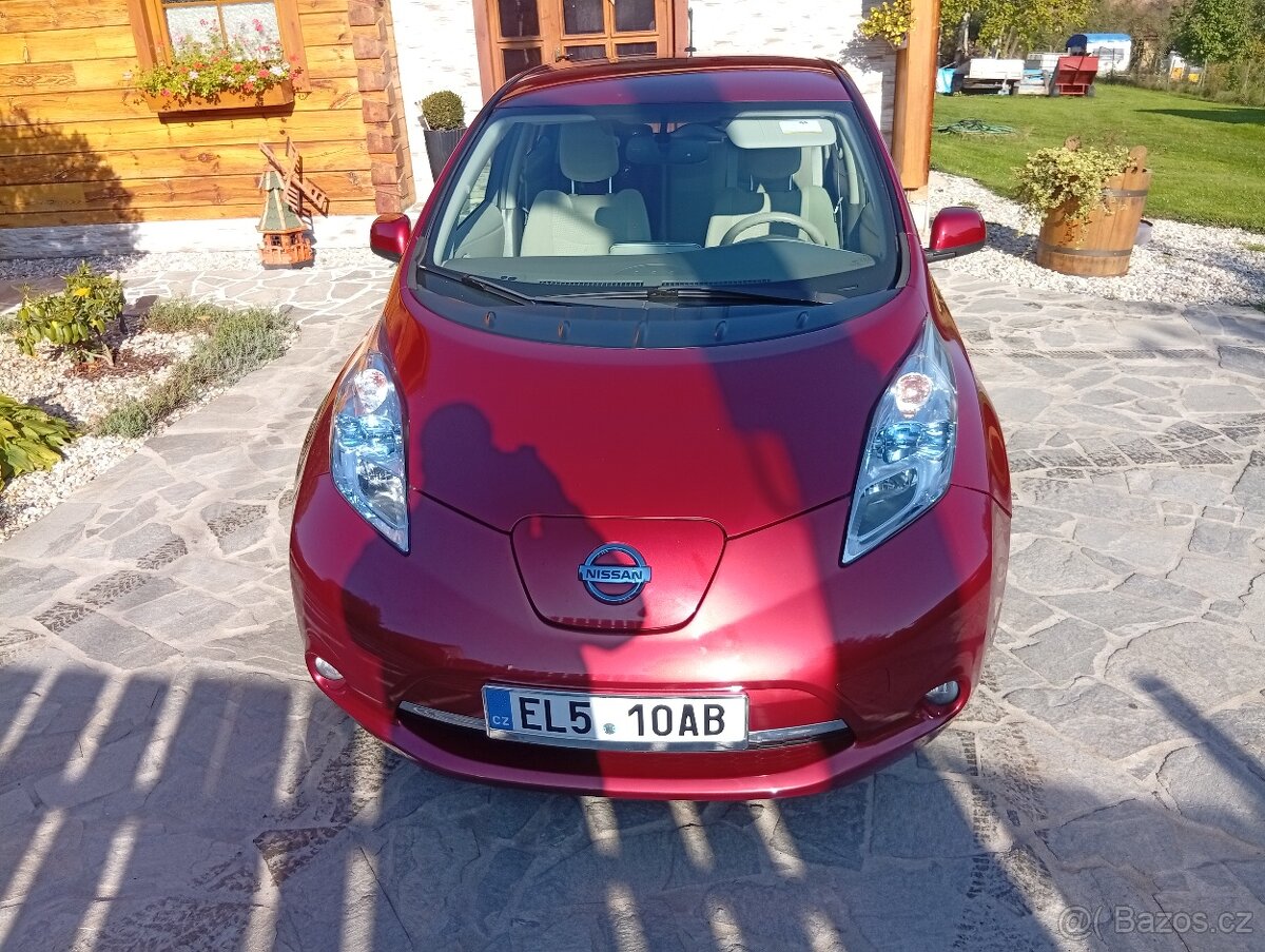 Nissan leaf,elektromobil