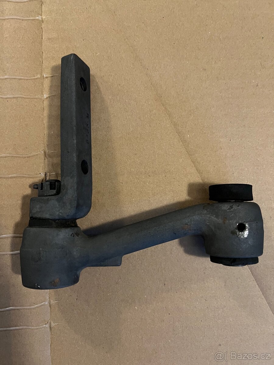 Čep napínacího ramene Ford Mustang 1967-1970