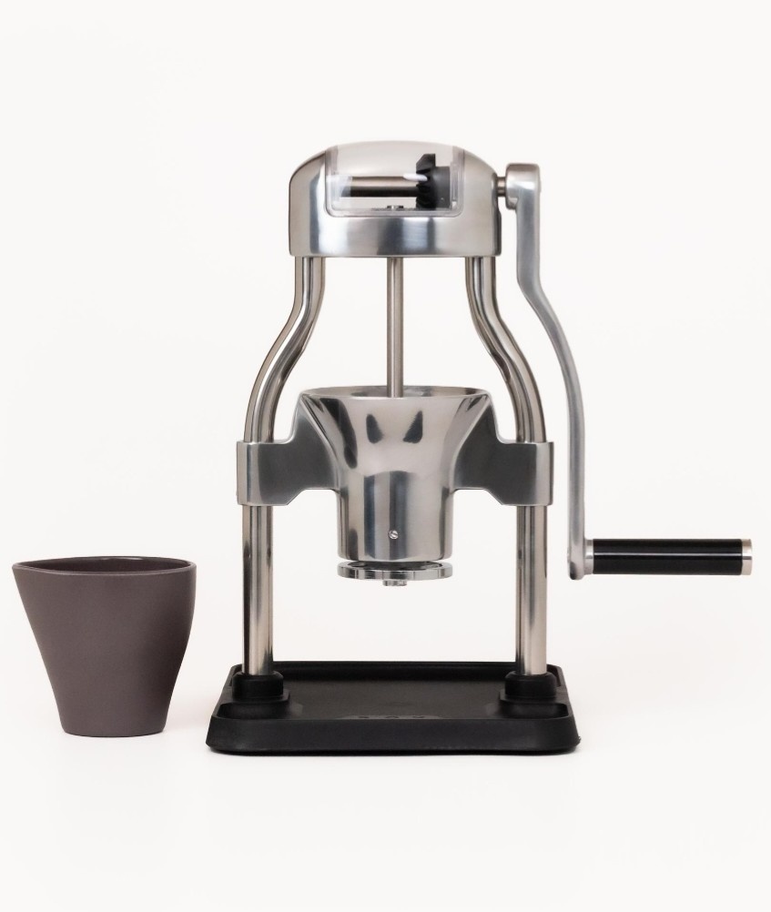 Mlýnek na kávu rok