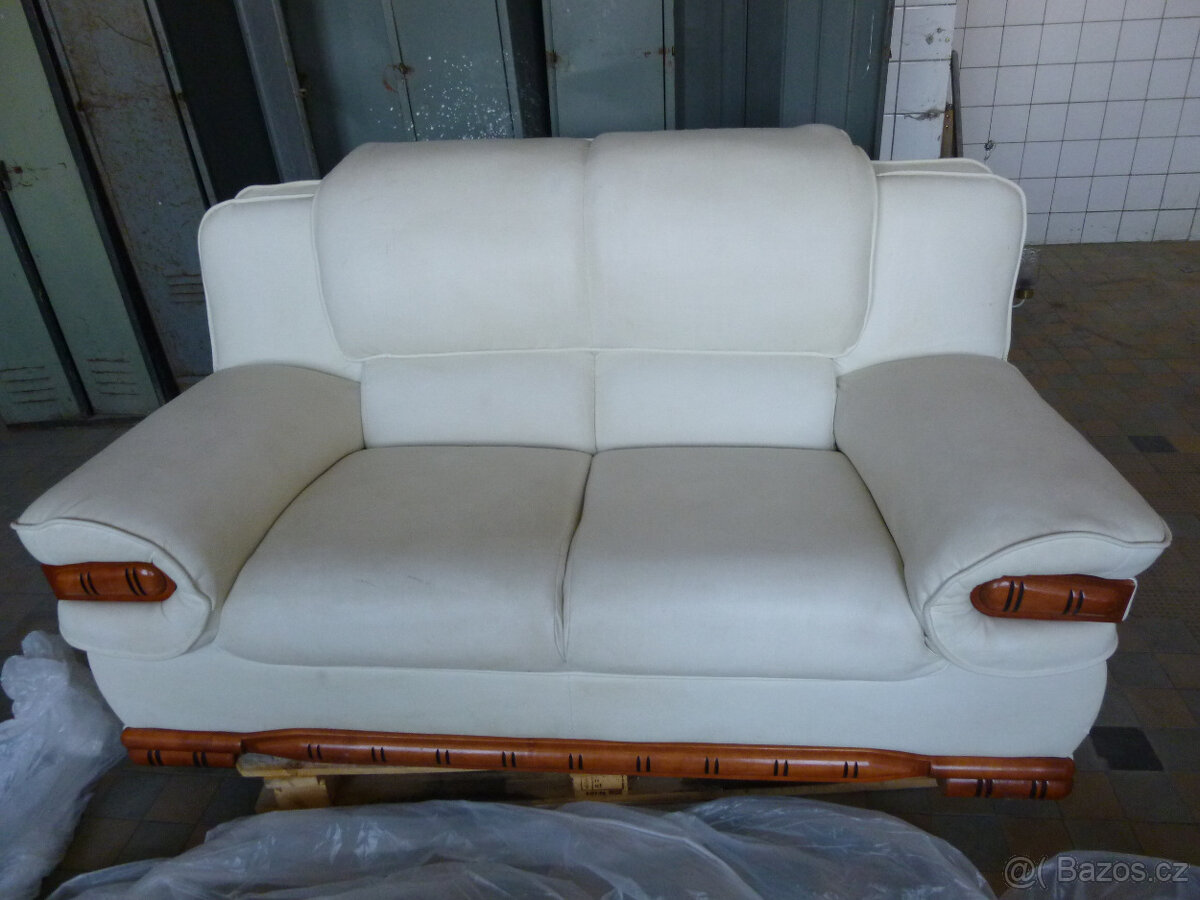 Sedačka - sofa - gauč