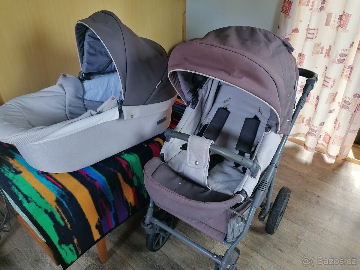 Kočárek RIKO Basic