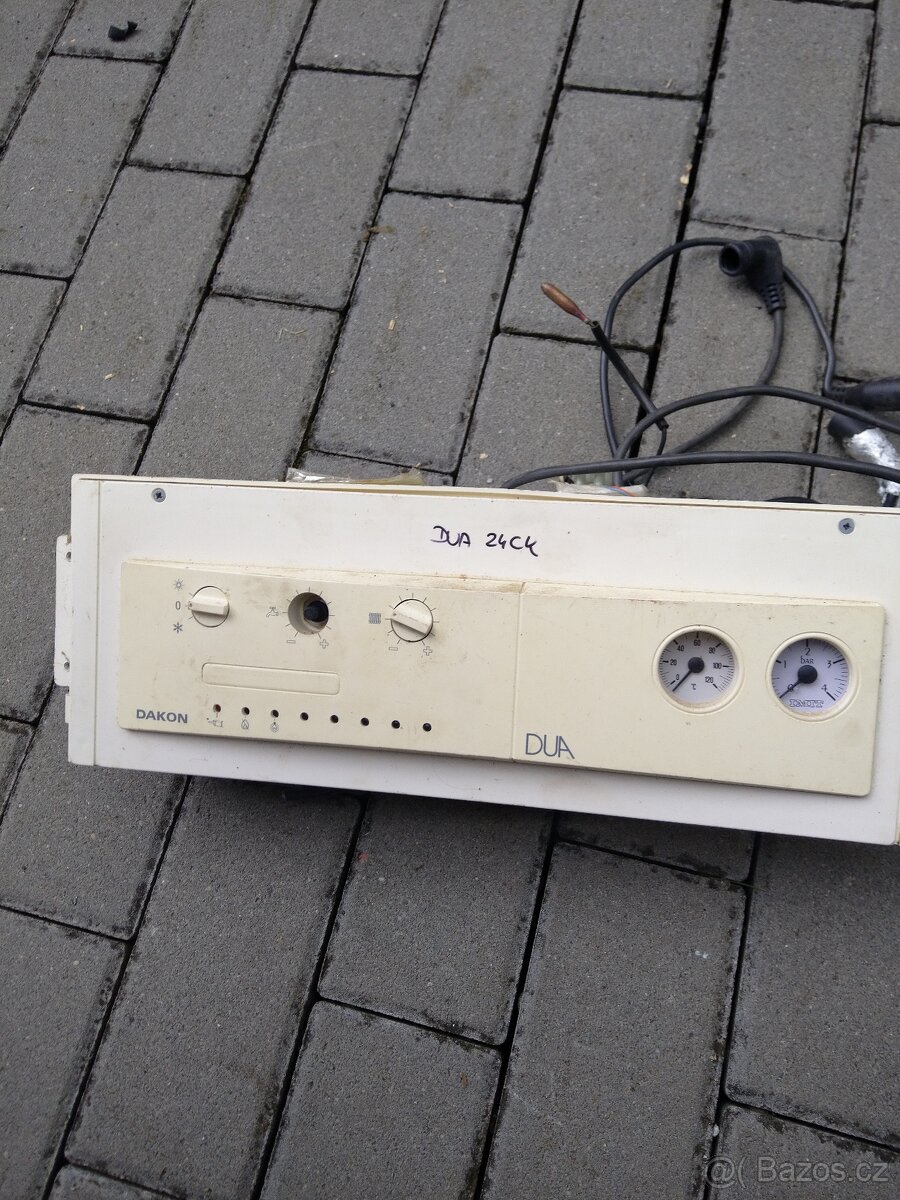 Elektronika z plynového kotle Dakon dua 24 ck