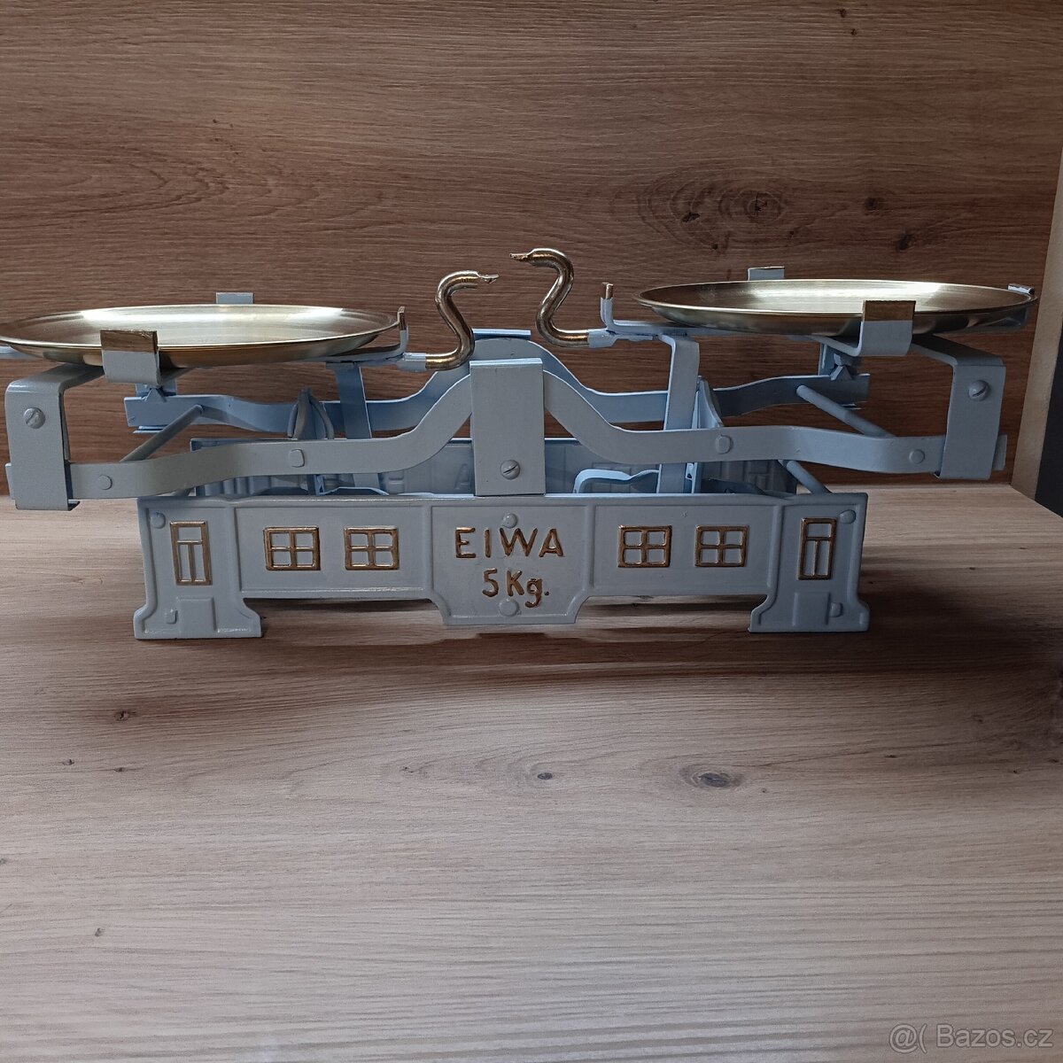 Staré kuchyňské váhy