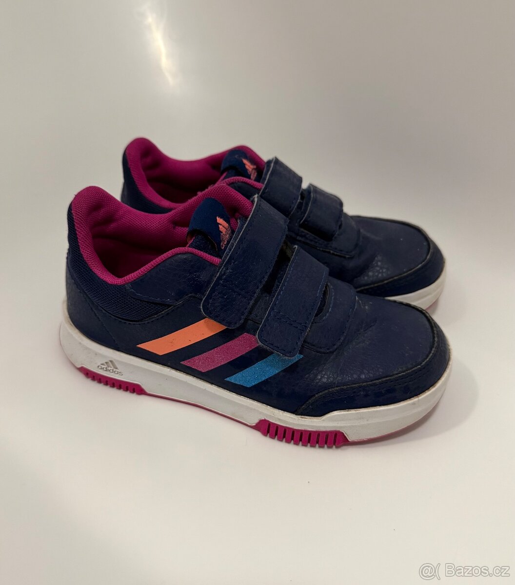Adidas tenisky vel. 29
