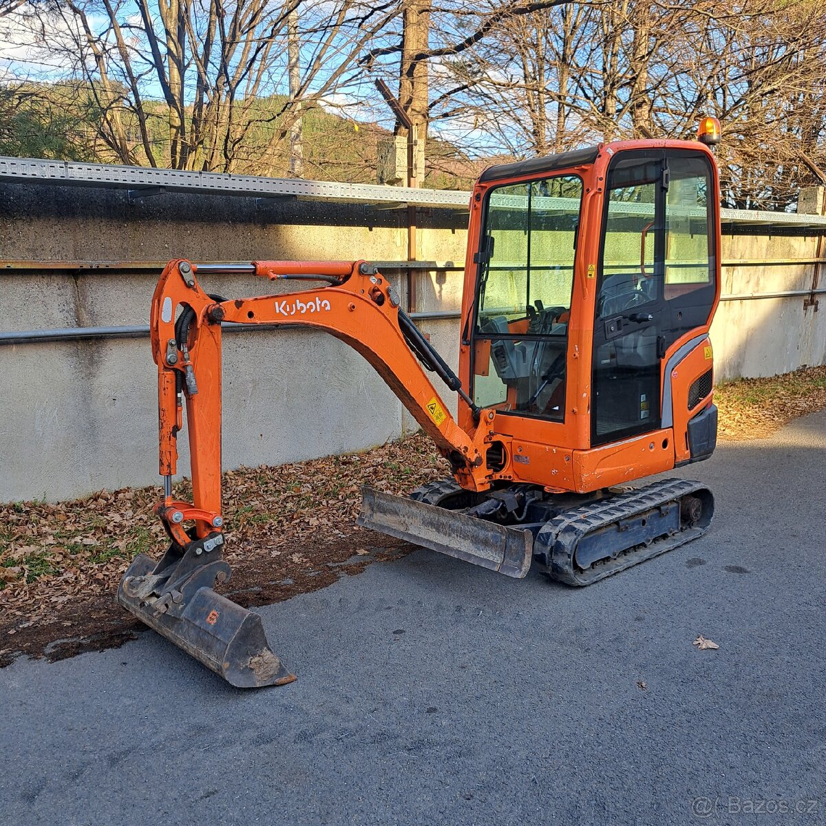 Minibagr Kubota KX016-4
