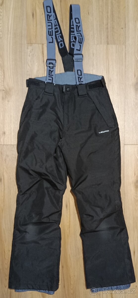 Dívčí kalhoty na lyže(šponovky,oteplováky) Lewro vel.152/158
