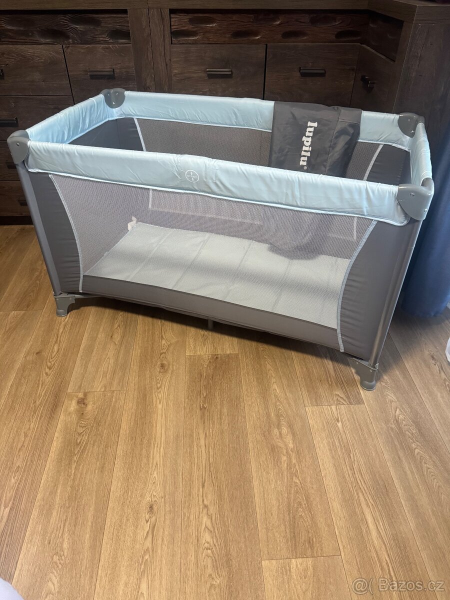 Cestovní postýlka Lupilu šedá