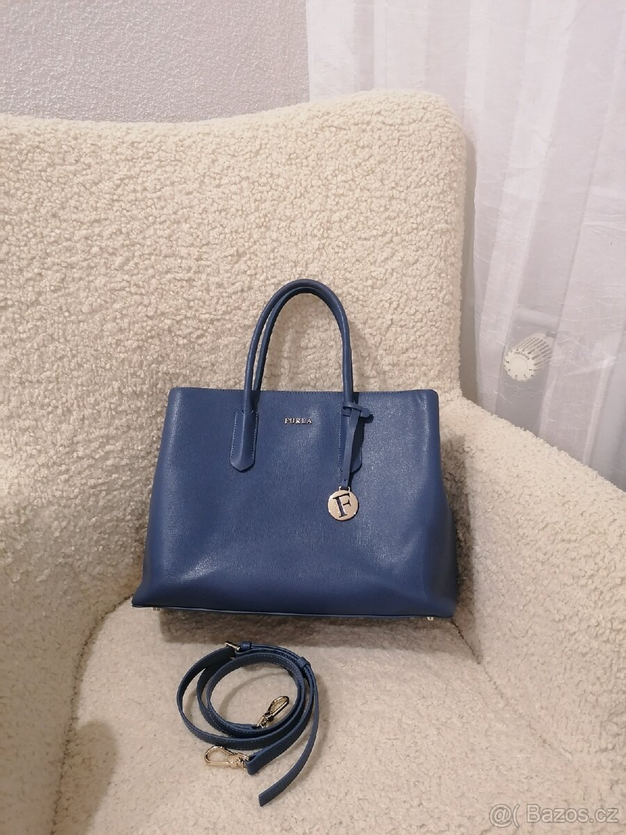 Kožená nádherna kabelka Furla