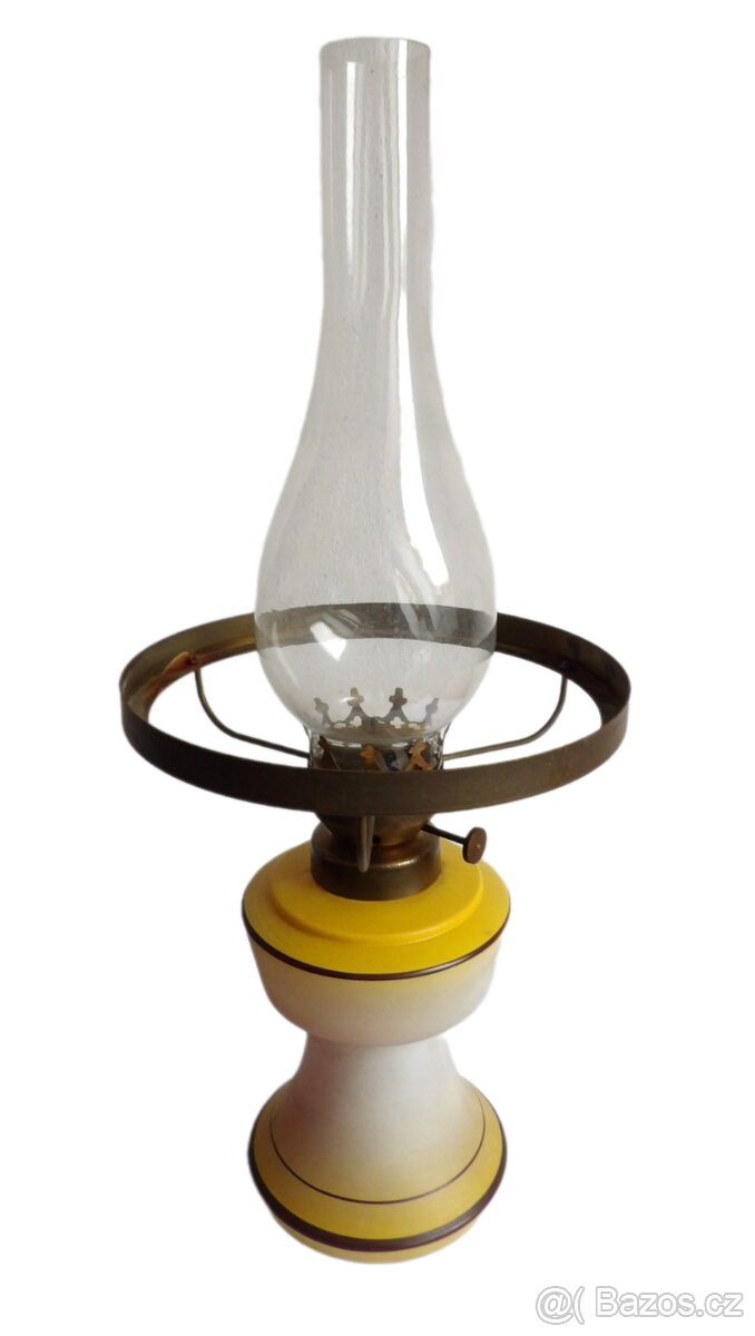 Petrolejová lampa